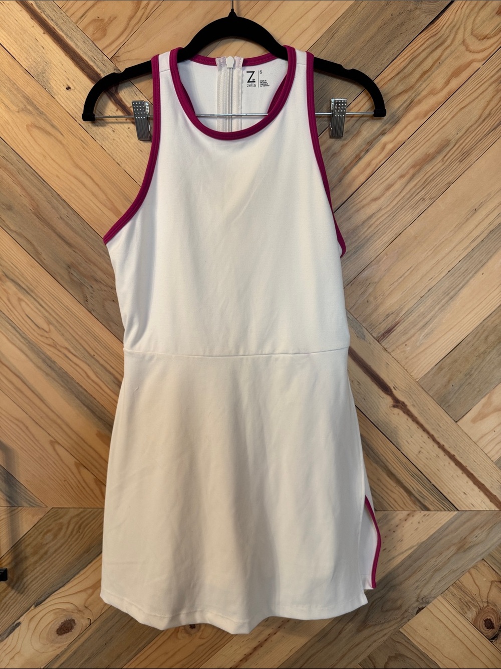 Zella White Athletic Tennis Dress with Pink Trim Accents sz S golf dress